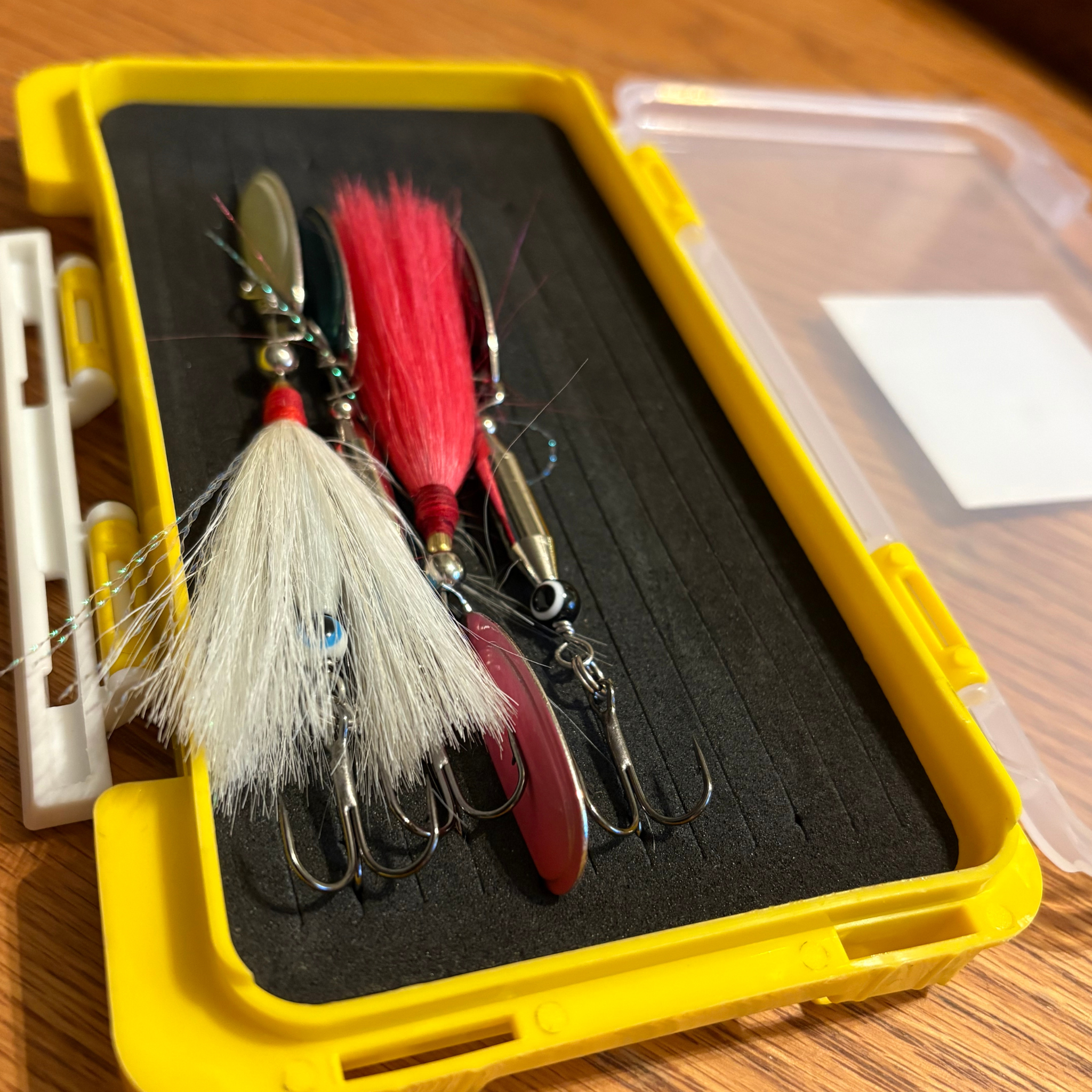 Hold-On Spinner Box Large
